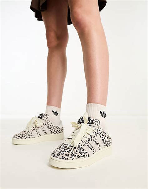 adidas sneakers met luipaardprint op hiel|adidas Originals .